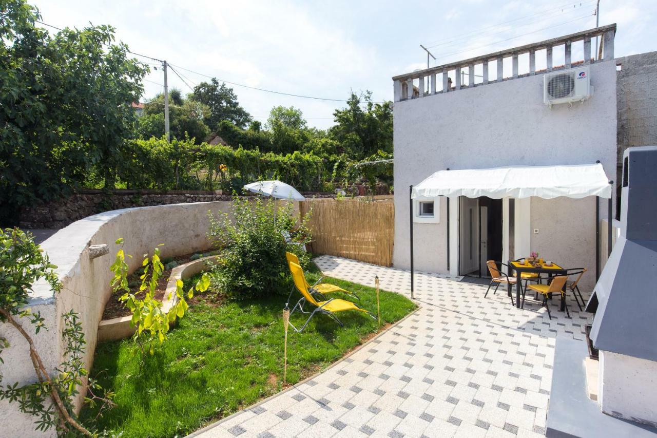 Apartman Marija 218 Risika Exterior foto